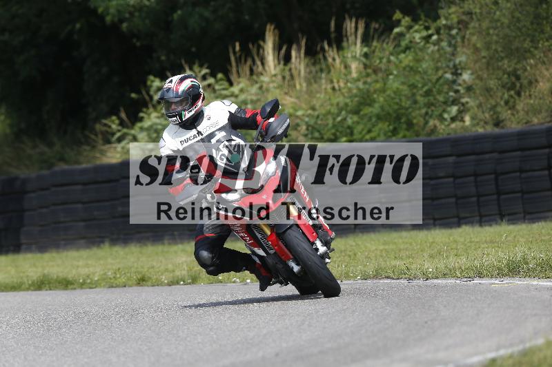 /25 10.06.2025 MaxRacing ADR/Gruppe gruen/214
